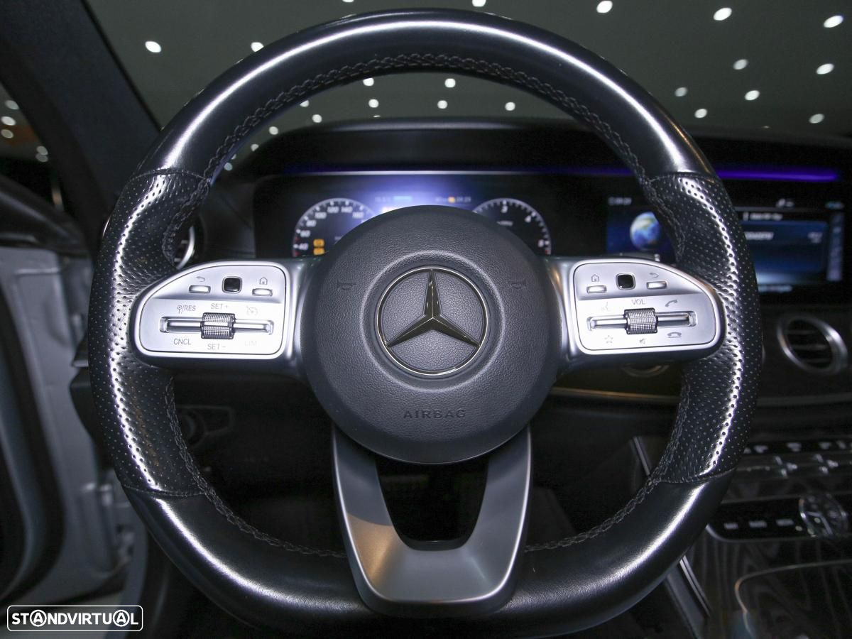 Mercedes-Benz E 300 de AMG Line - 16