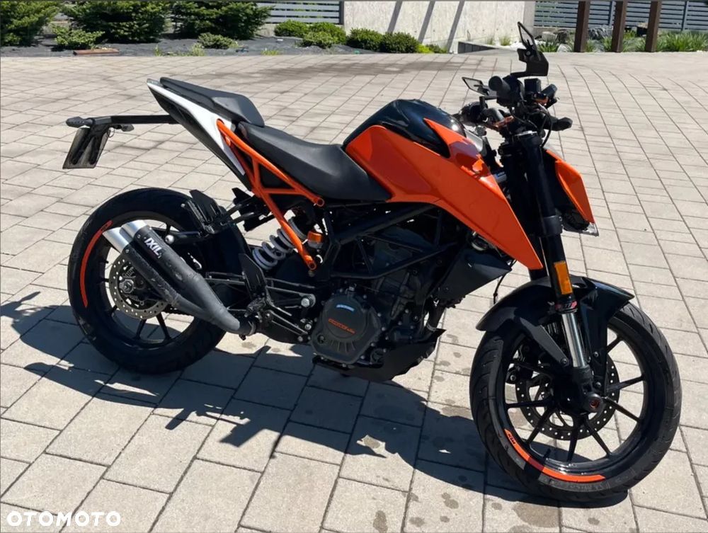 KTM Duke 125 - 1