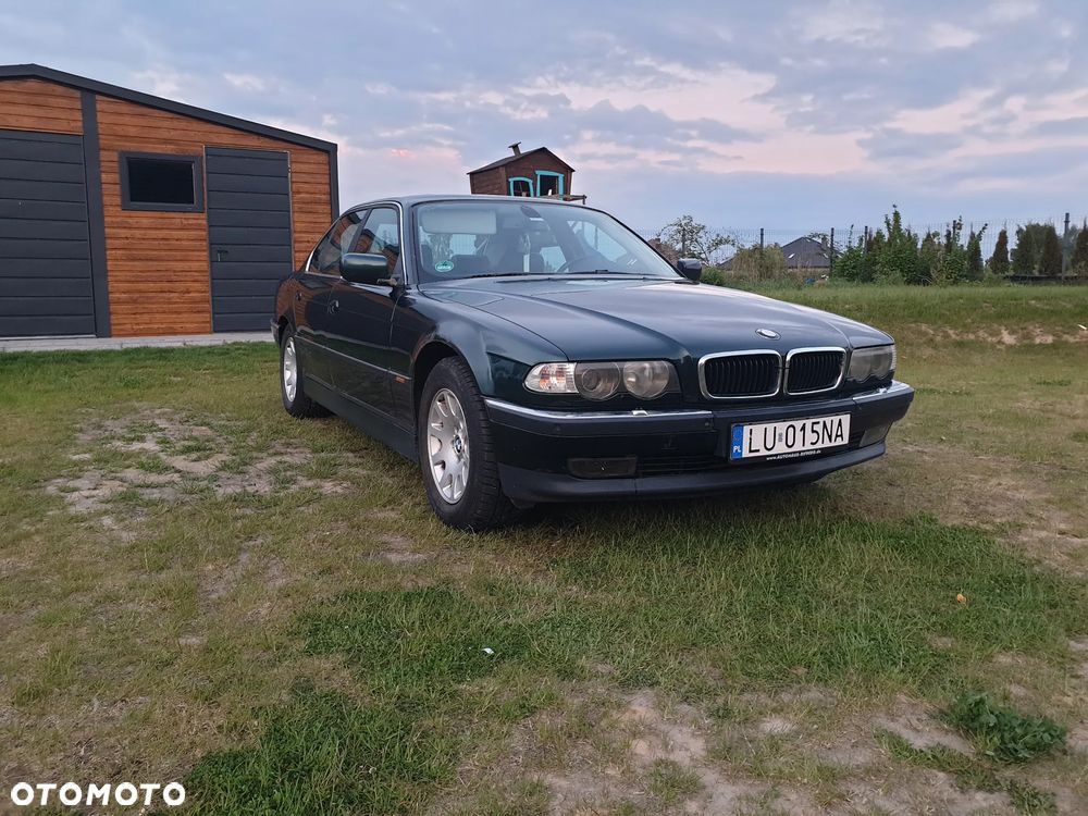 BMW Seria 7 - 1