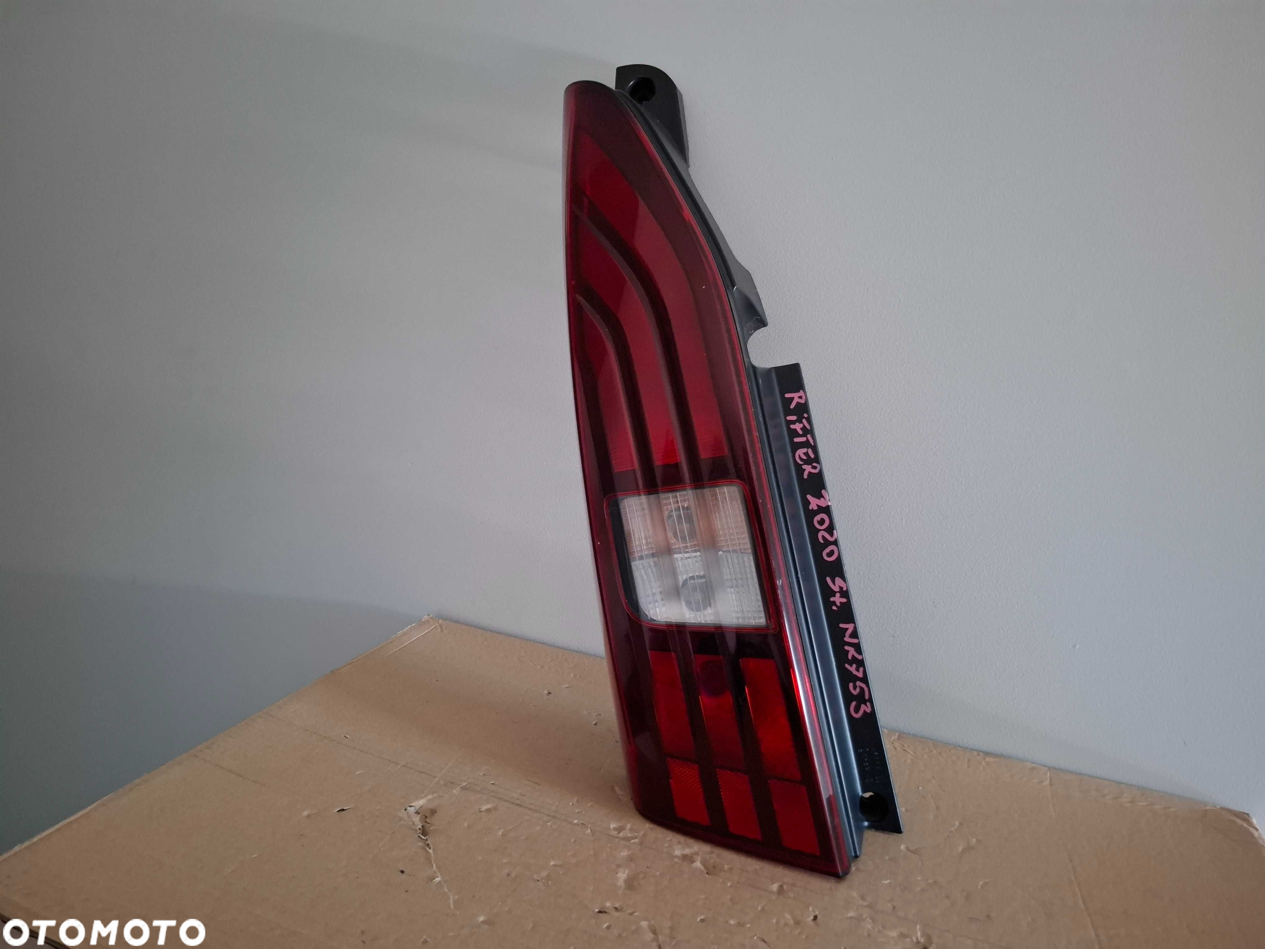 Lampa Lewy Tył Citroen Berlingo IV Generacji Peugeot Rifter EUROPA - 2