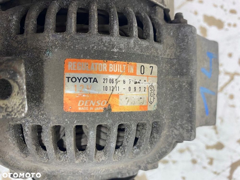 TOYOTA LAND CRUISER KJ 90 Alternator 27060-67070 - 2