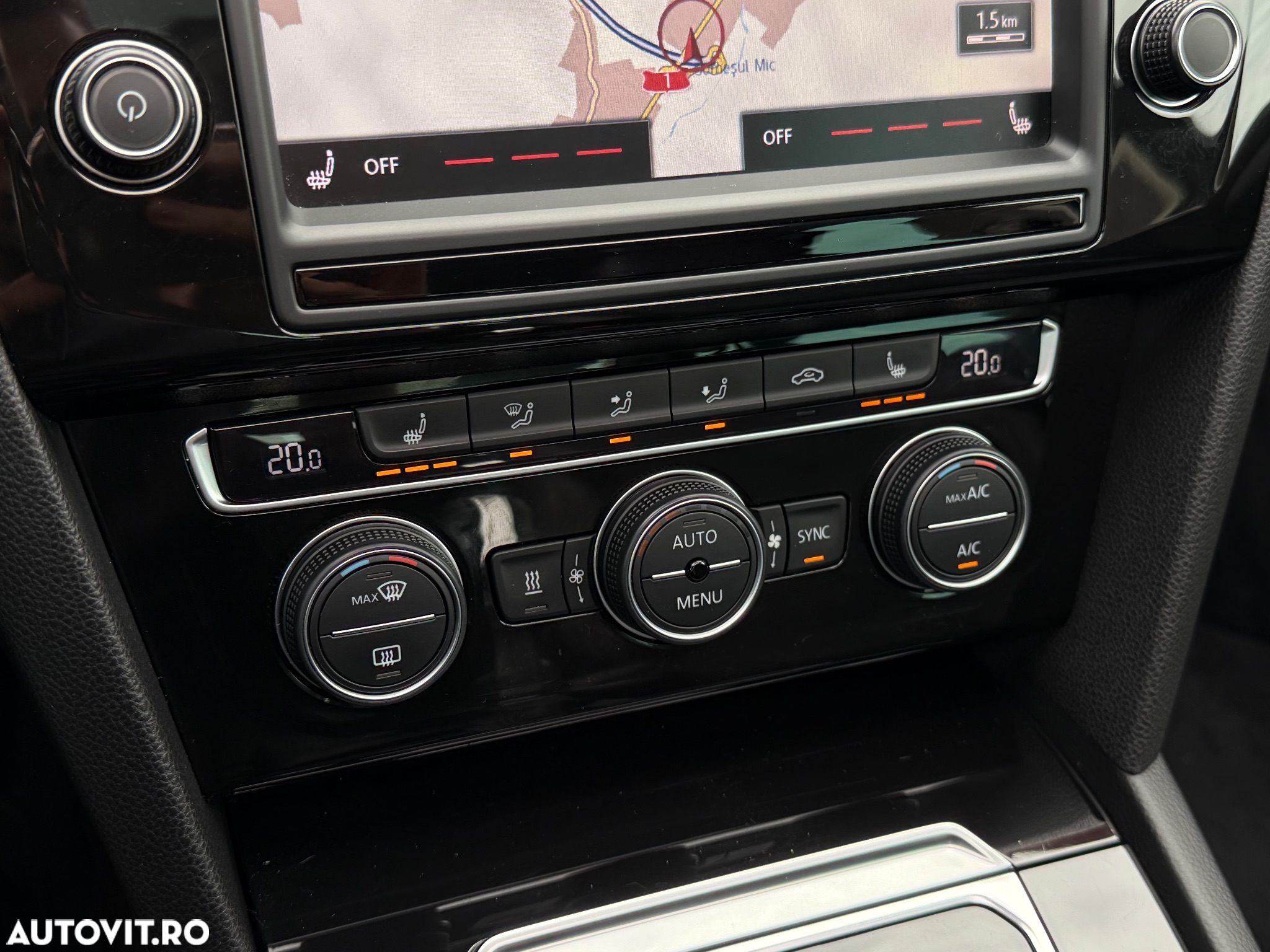 Volkswagen Passat 2.0 TDI DSG Highline - 18