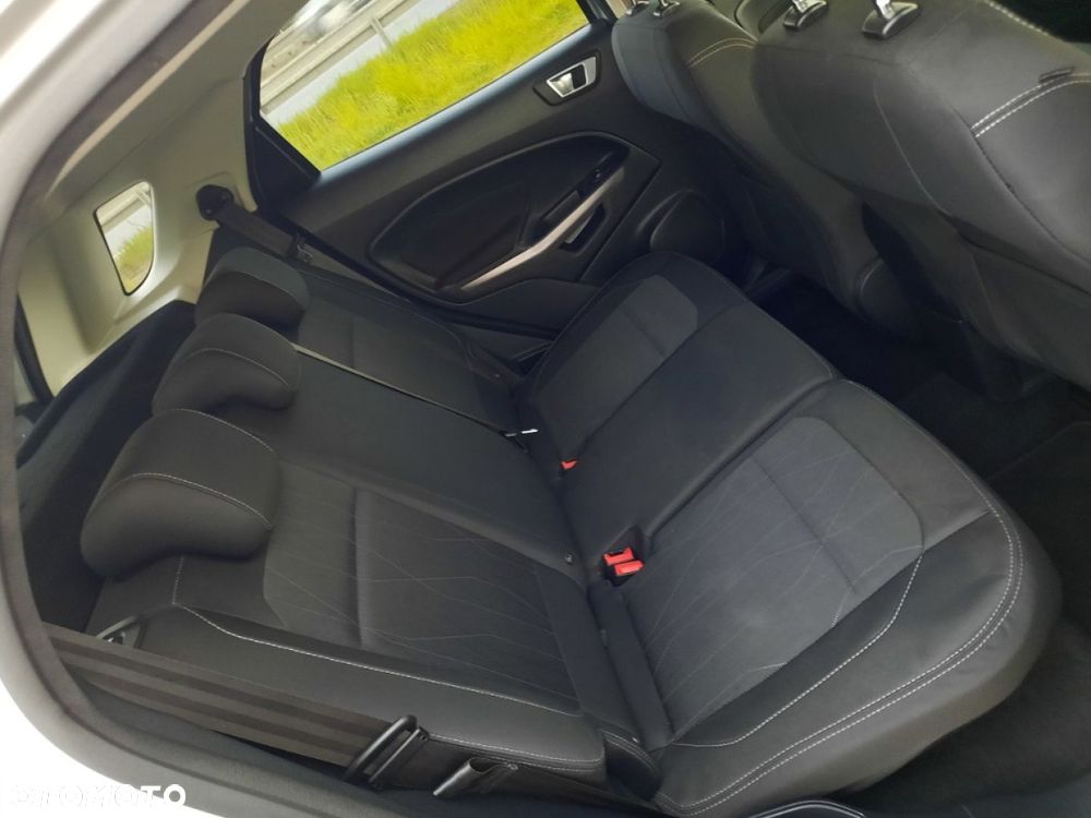 Ford EcoSport - 21