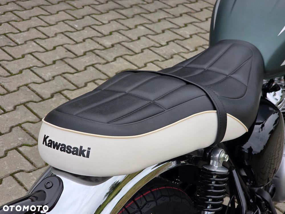 Kawasaki Inny - 16
