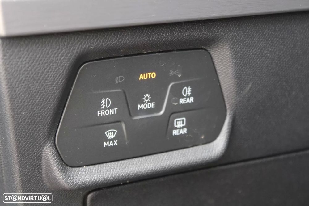 SEAT Leon 2.0 TDI FR - 24