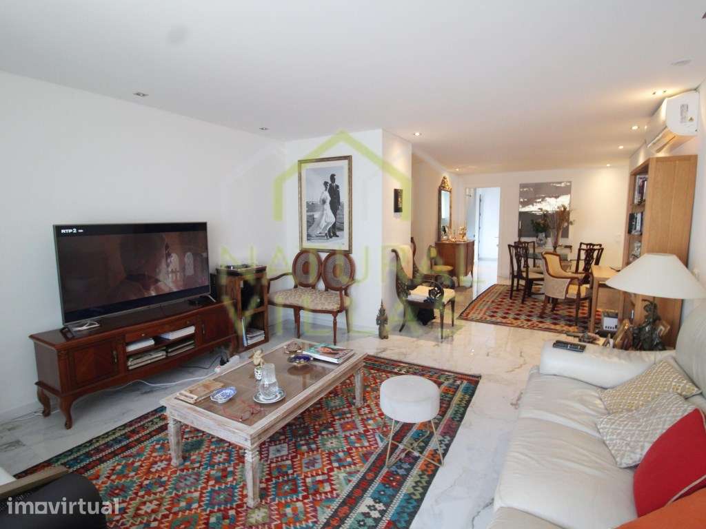 Apartamento T2 com Piscina e Vista Mar na Cidade de Faro - Grande imagem: 3/21