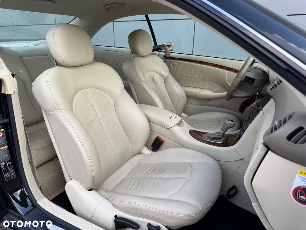 Mercedes-Benz CLK 220 CDI Automatik Elegance - 18