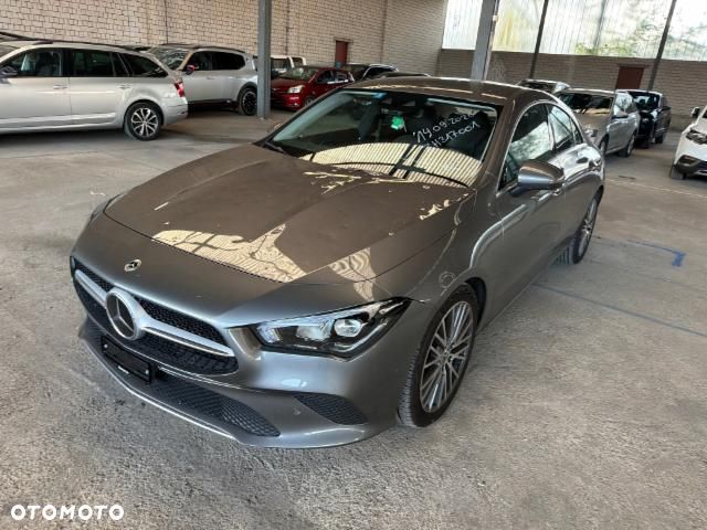 Mercedes-Benz CLA 200 7G-DCT Progressive - 1