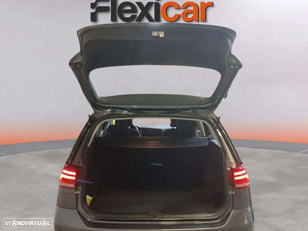 VW Golf Variant 1.6 TDi Confortline - 18