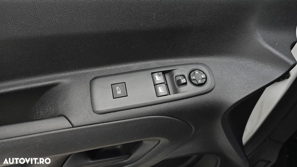 Citroën Berlingo - 11