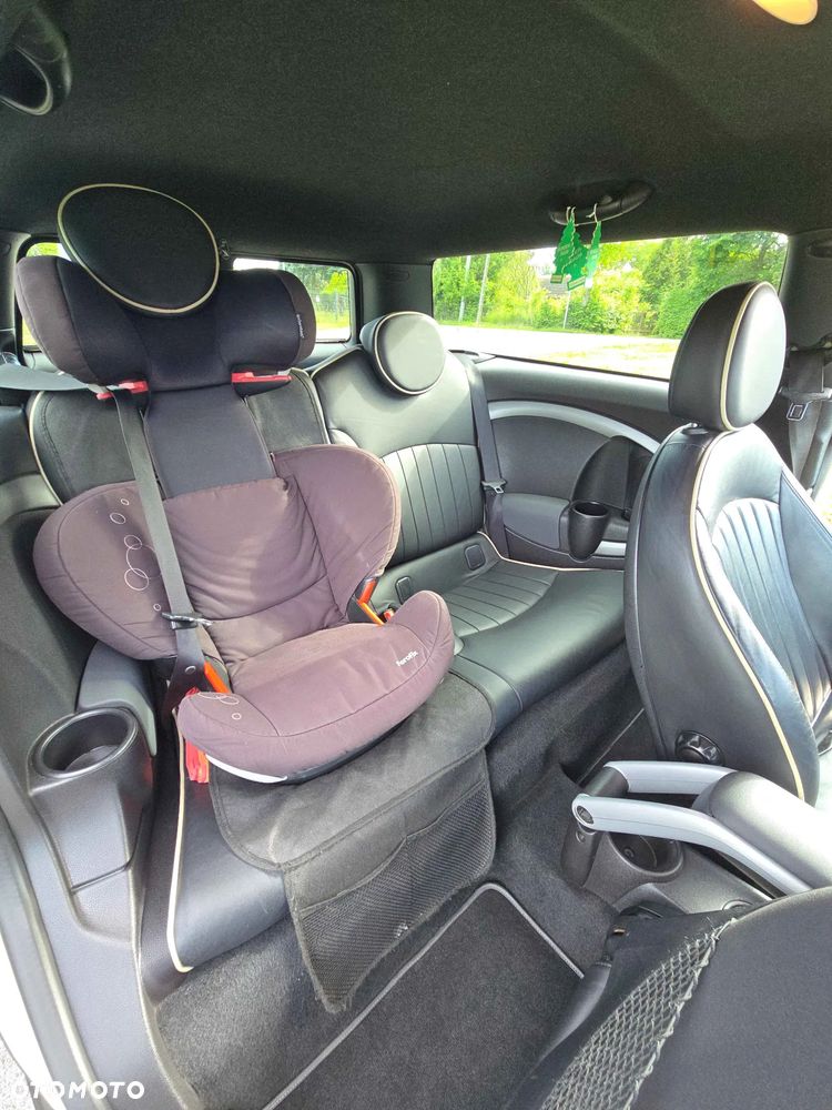 MINI Clubman - 16