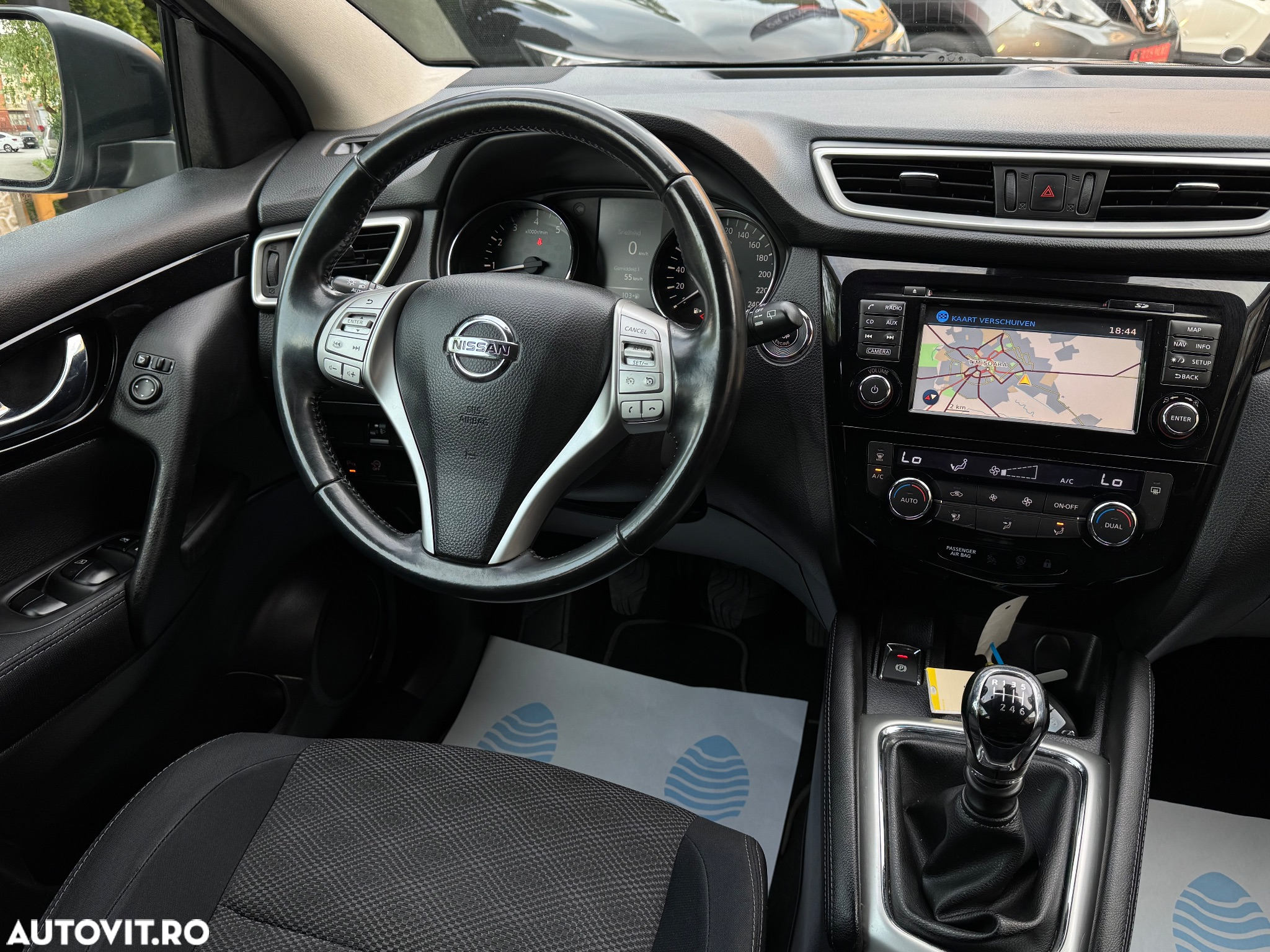 Nissan Qashqai 1.2 DIG-T TEKNA - 8