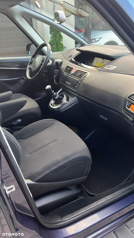 Citroën C4 Picasso - 8