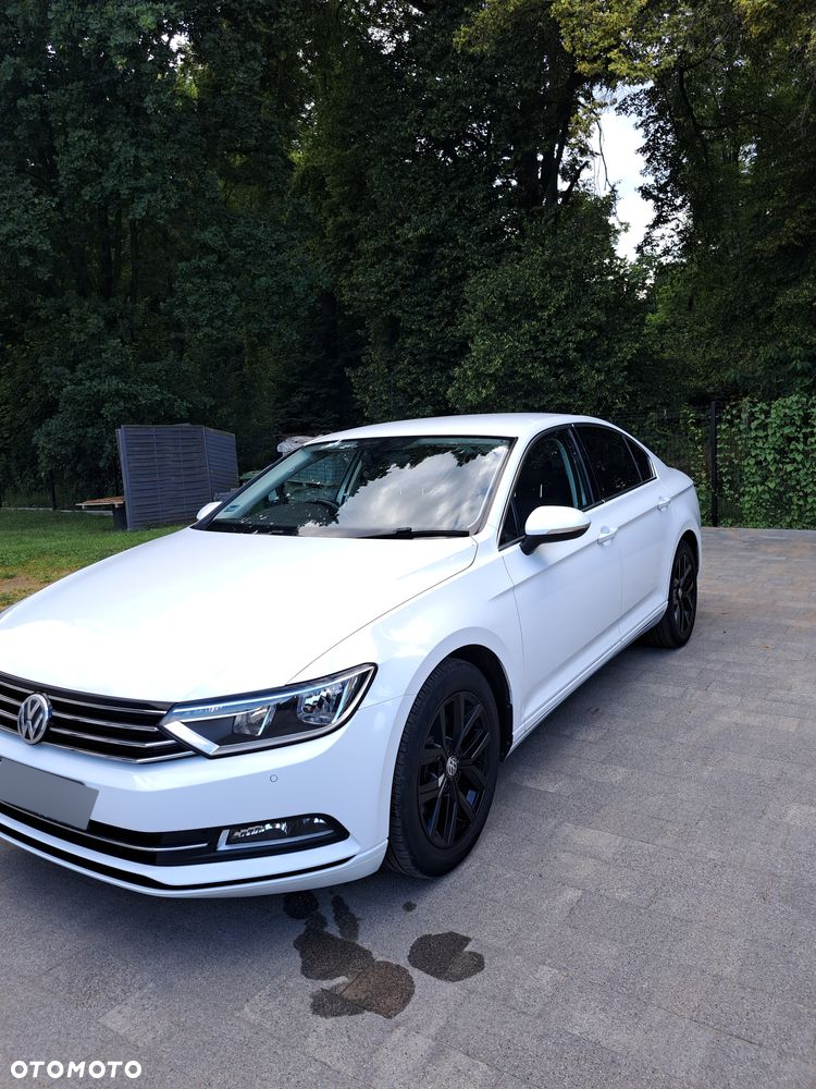 Volkswagen Passat - 3