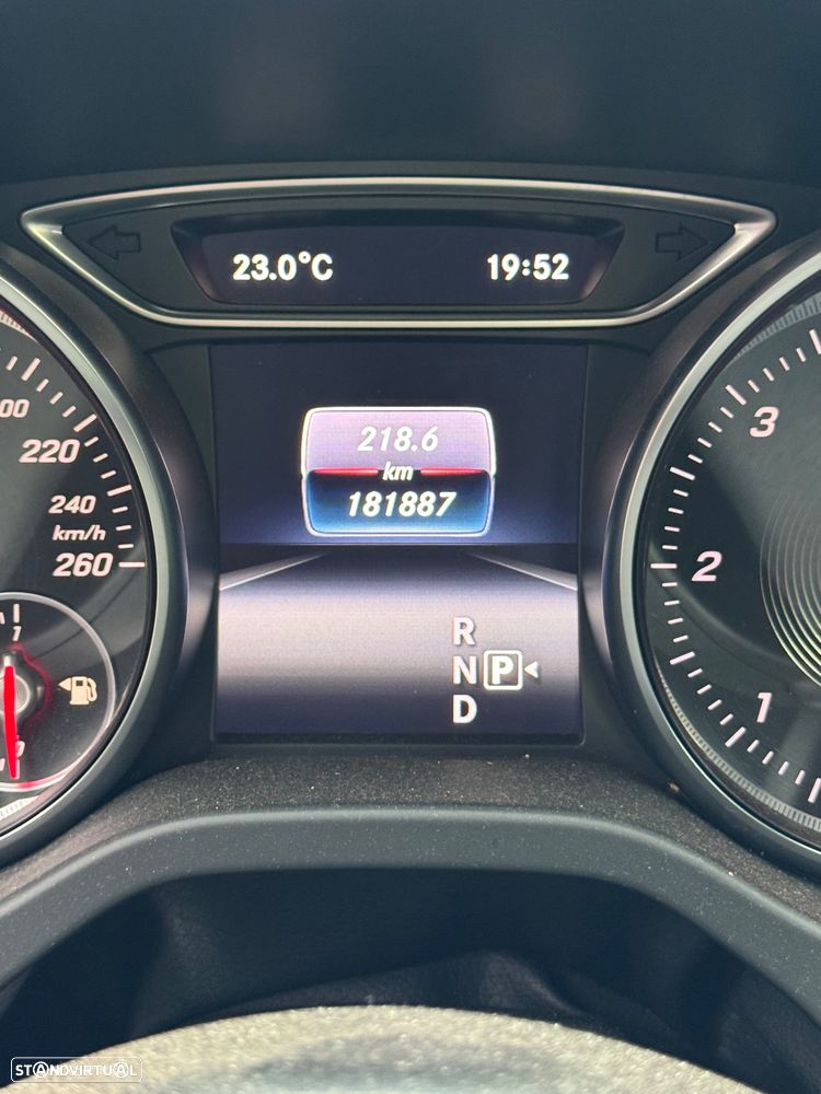 Mercedes-Benz CLA 200 (CDI) d 7G-DCT - 1