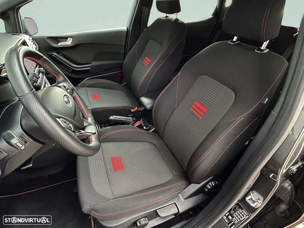 Ford Fiesta 1.0 EcoBoost ST-Line - 19