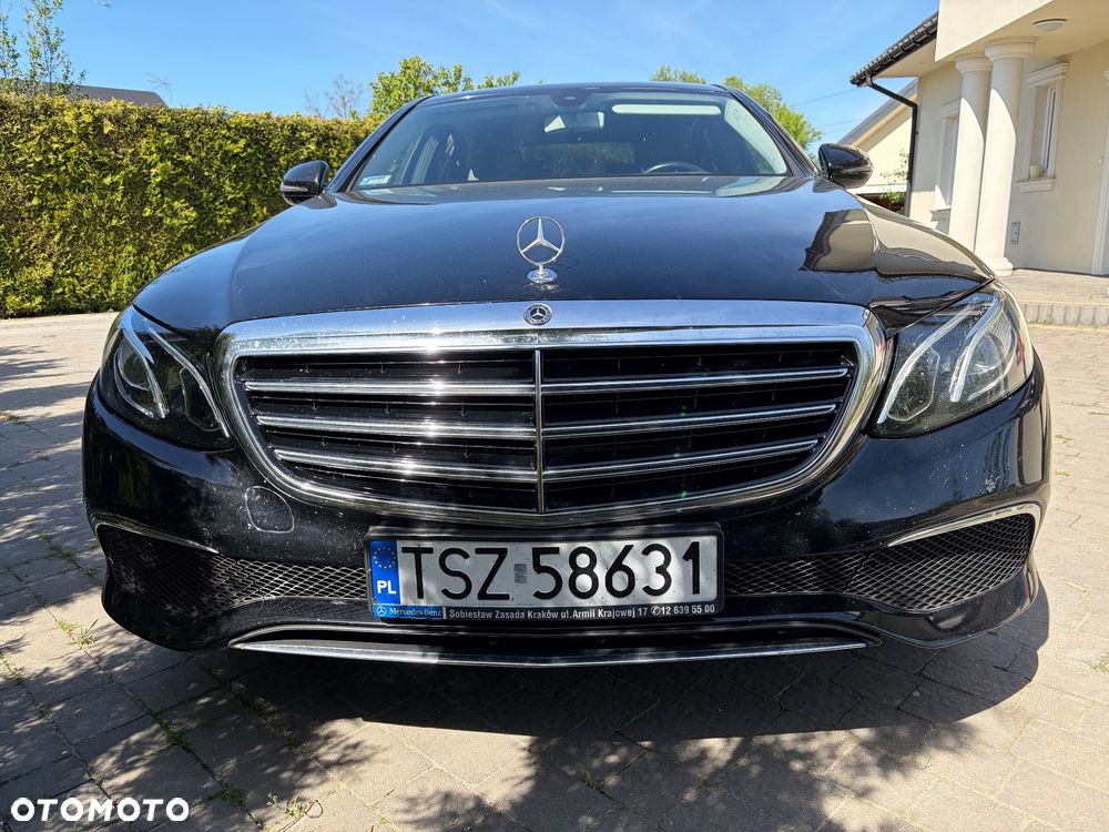 Mercedes-Benz Klasa E 220 d 9G-TRONIC - 2