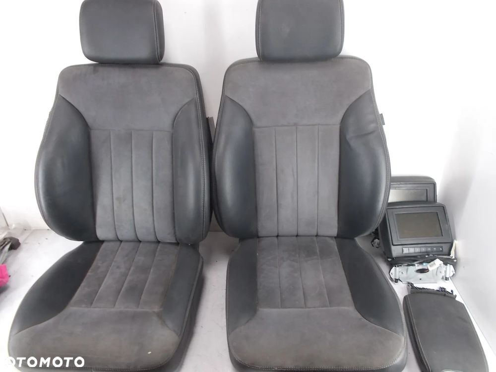 Zagłówek fotel tapicerka Mercedes ML W164 AMG osłona fotela - 1