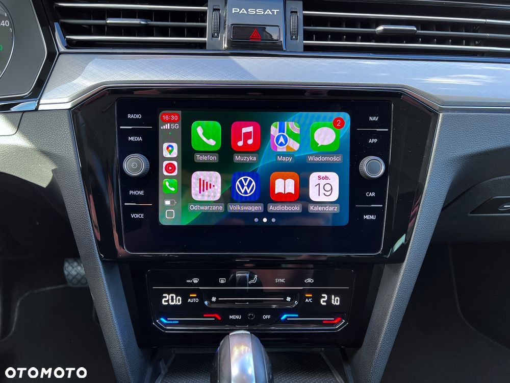 Volkswagen Passat - 23