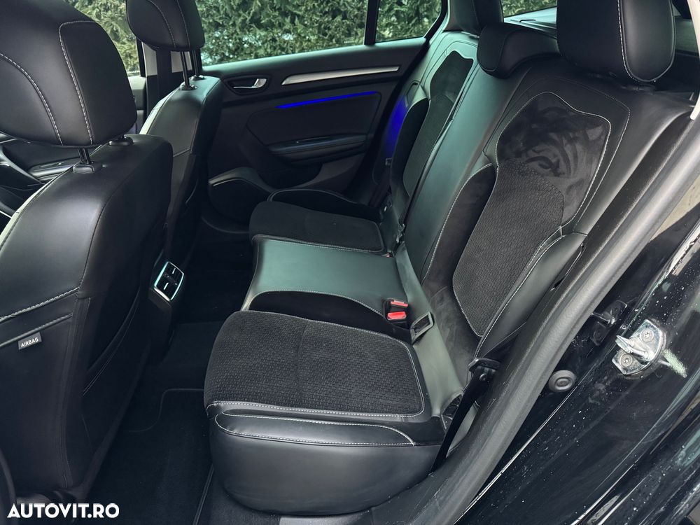 Renault Megane ENERGY TCe 140 EDC GT-LINE - 12