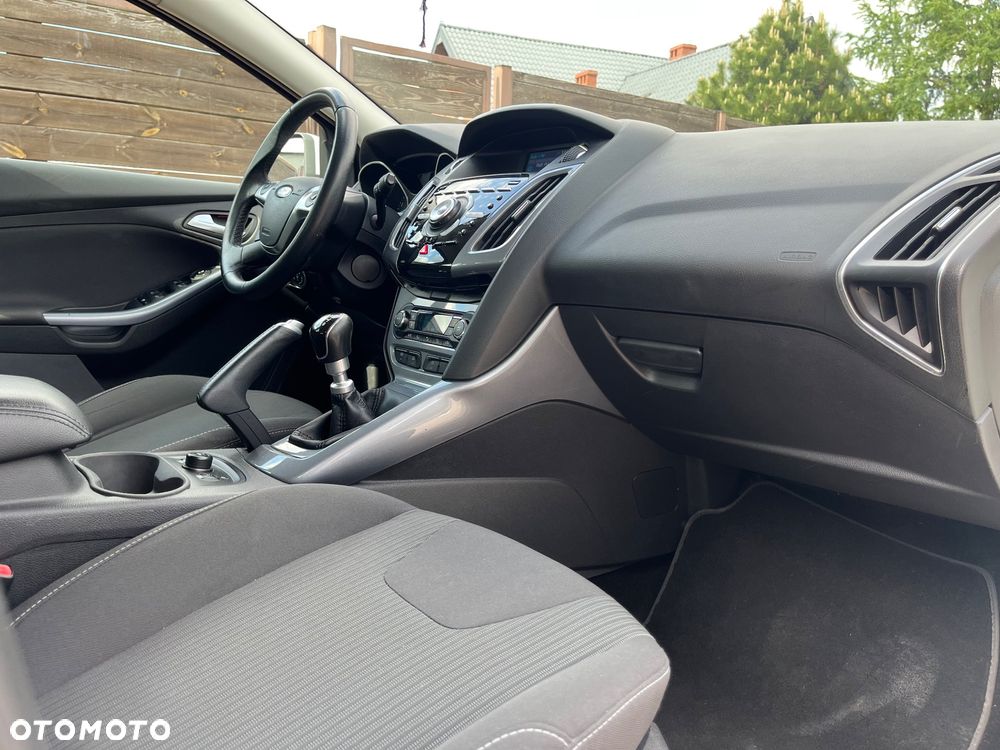 Ford Focus 1.6 EcoBoost Start-Stopp-System Trend - 14