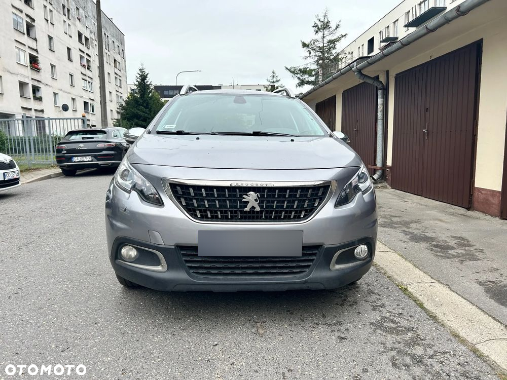 Peugeot 2008 1.2 Pure Tech Style - 5