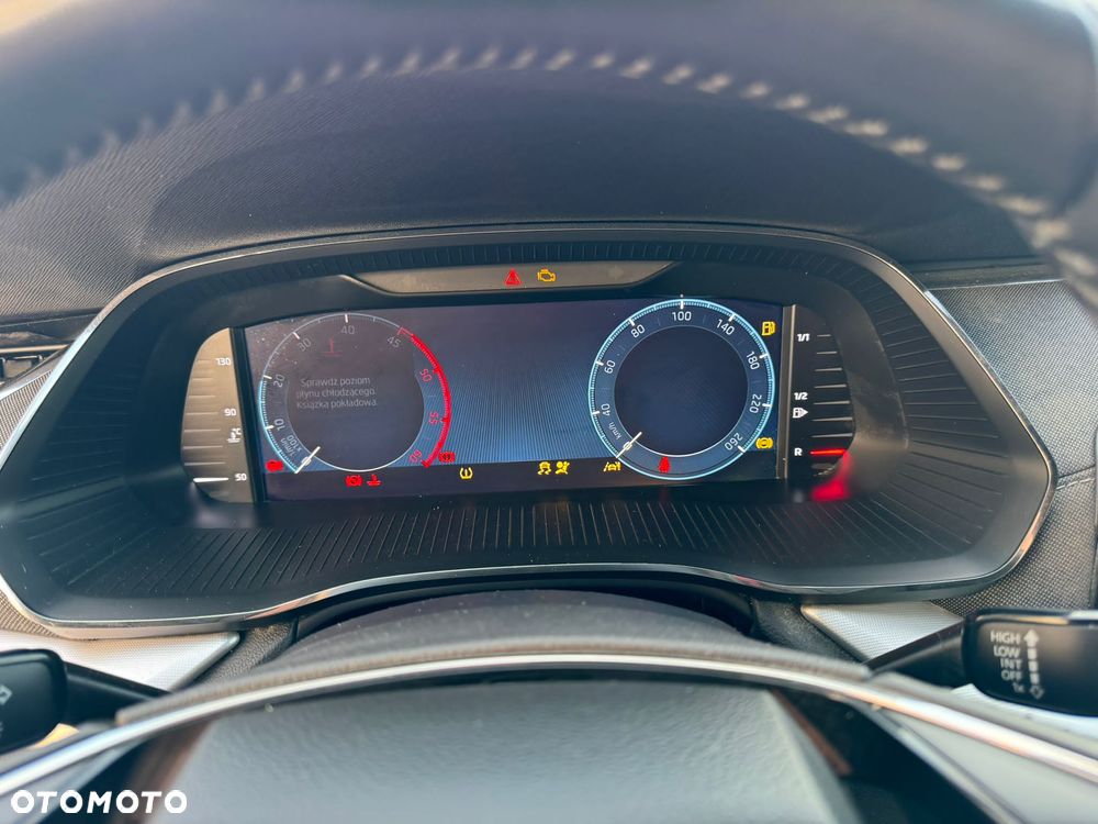 Skoda Octavia 2.0 TDI Ambition DSG - 23