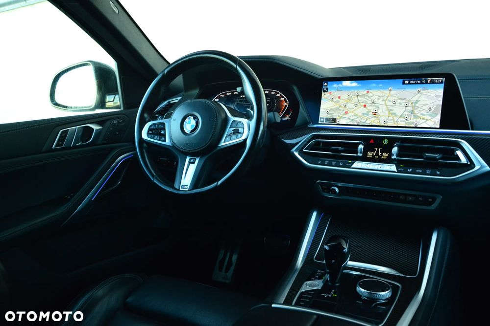 BMW X6 M50i - 21