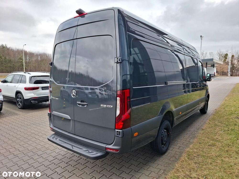 Mercedes-Benz Sprinter 319 CDI Furgon PRO długi 4325 mm L3H2 - 8