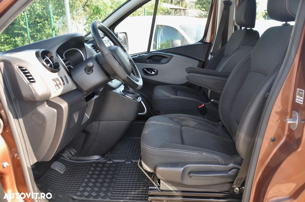 Renault Trafic - 16