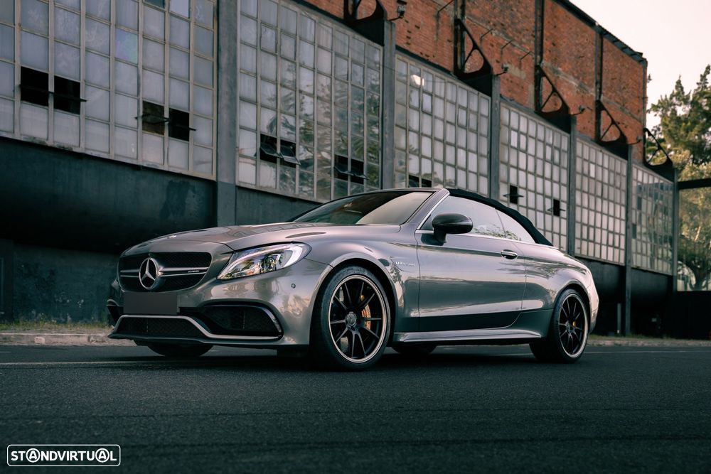 Mercedes-Benz C 63 AMG S - 26
