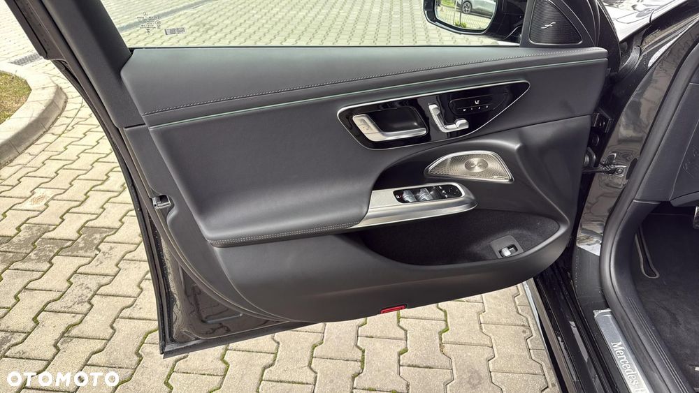 Mercedes-Benz Klasa E - 9