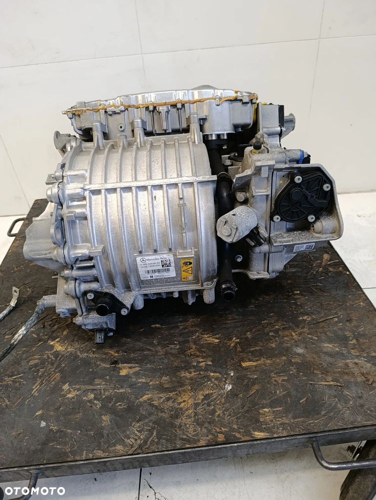 Silnik napęd elektryczny przód kompletny Mercedes EQB A243 W243 X243 AMG LIFT - 4