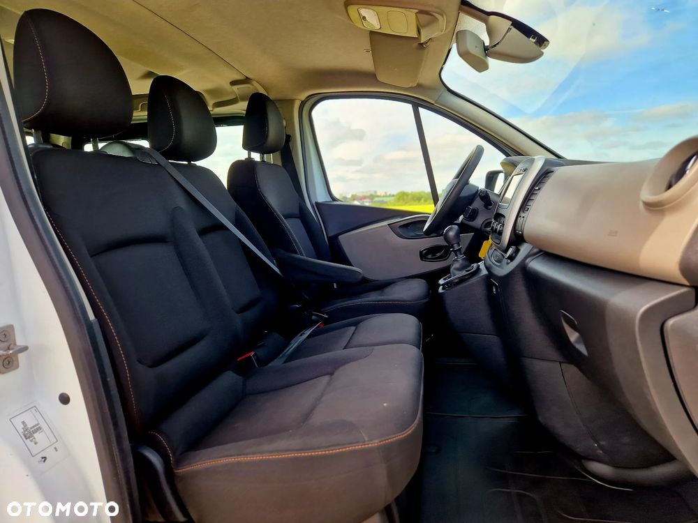 Renault Trafic - 21