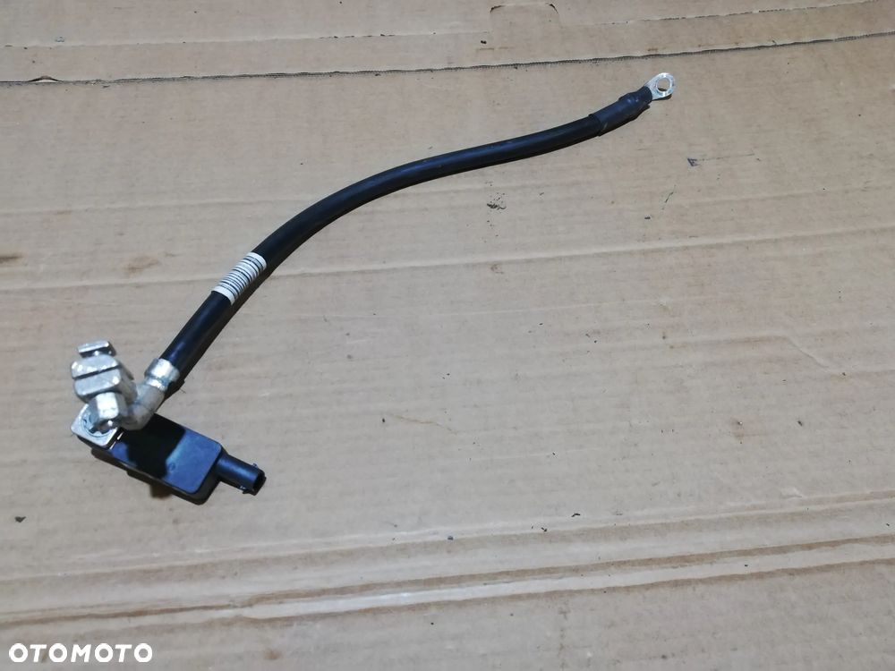 0009058912 MERCEDES W213 KLEMA PRZEWÓD AKUMULATORA - 1