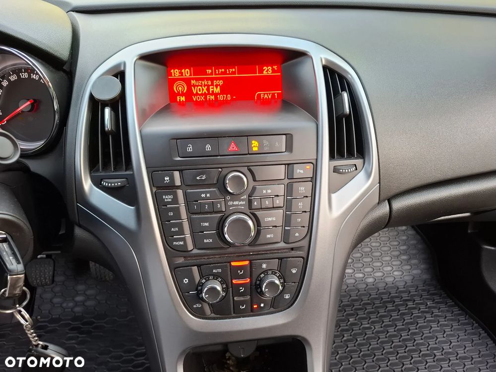 Opel Astra 1.4 T Energy EU6 - 17
