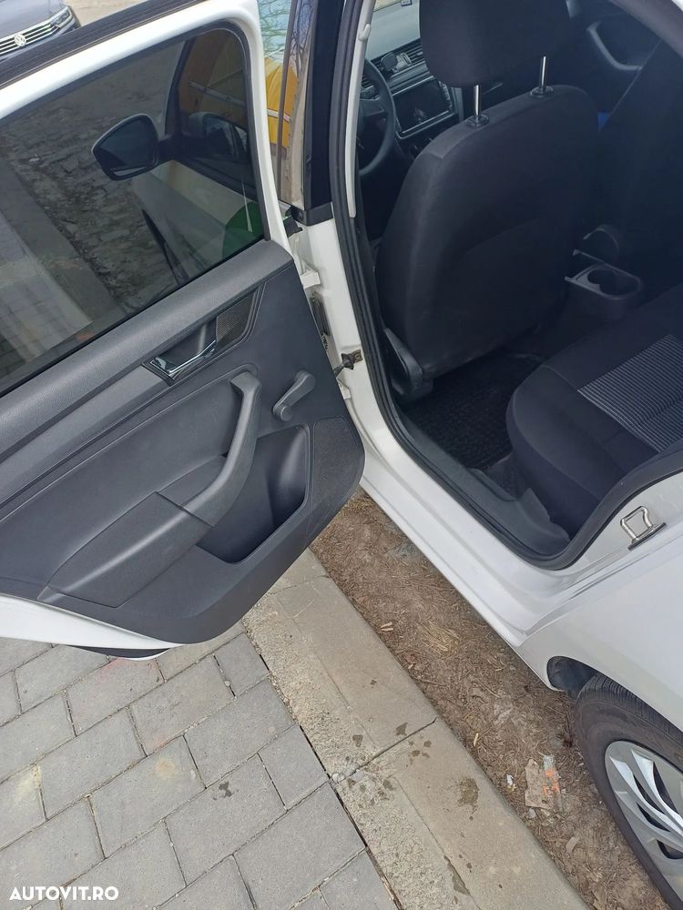 Skoda RAPID 1.6 TDI Ambition - 4