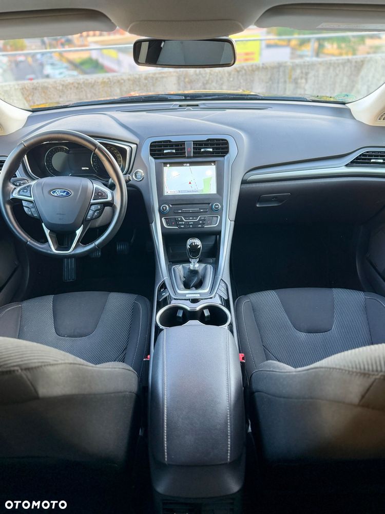 Ford Mondeo - 16