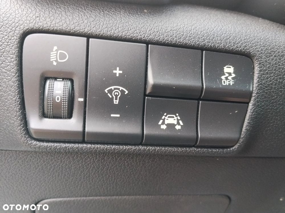 Kia Sportage - 8