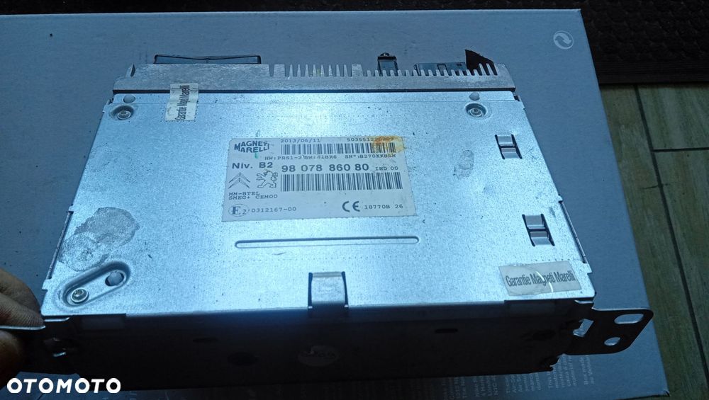 radio citroen c4 picasso ii 9807886080 - 1