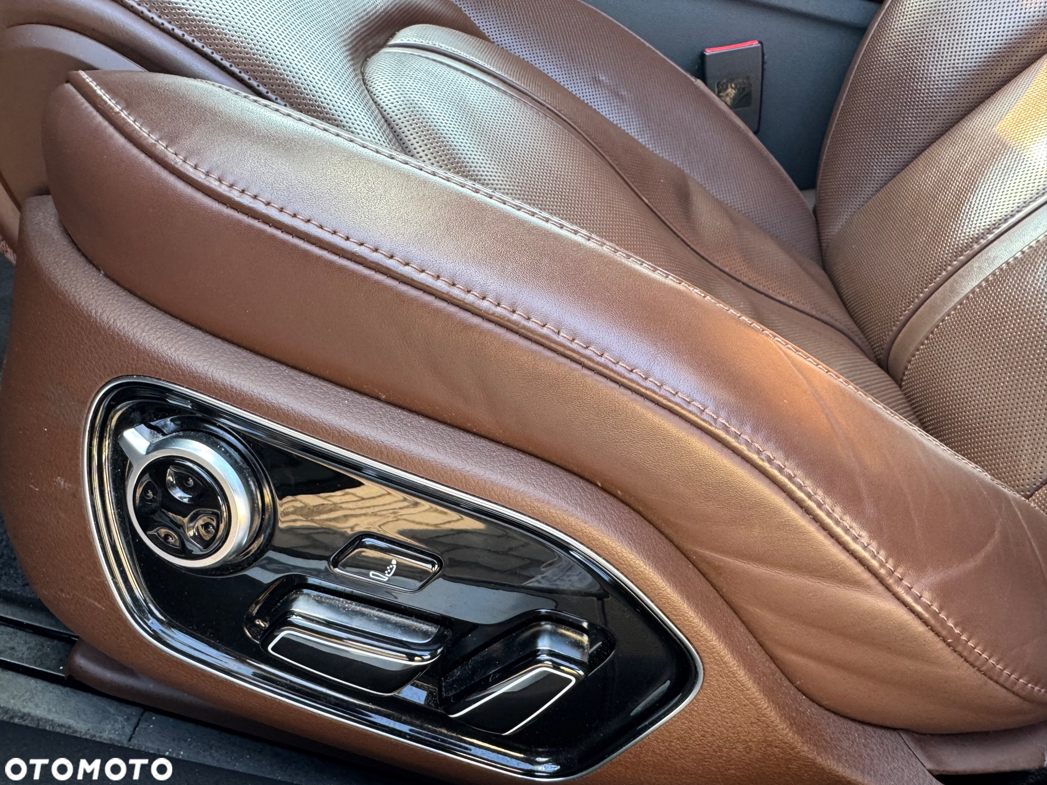 Audi A8 3.0 TDI Quattro - 37