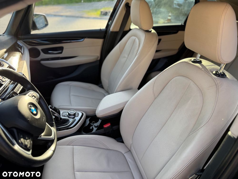BMW Seria 2 218d Luxury Line sport - 16