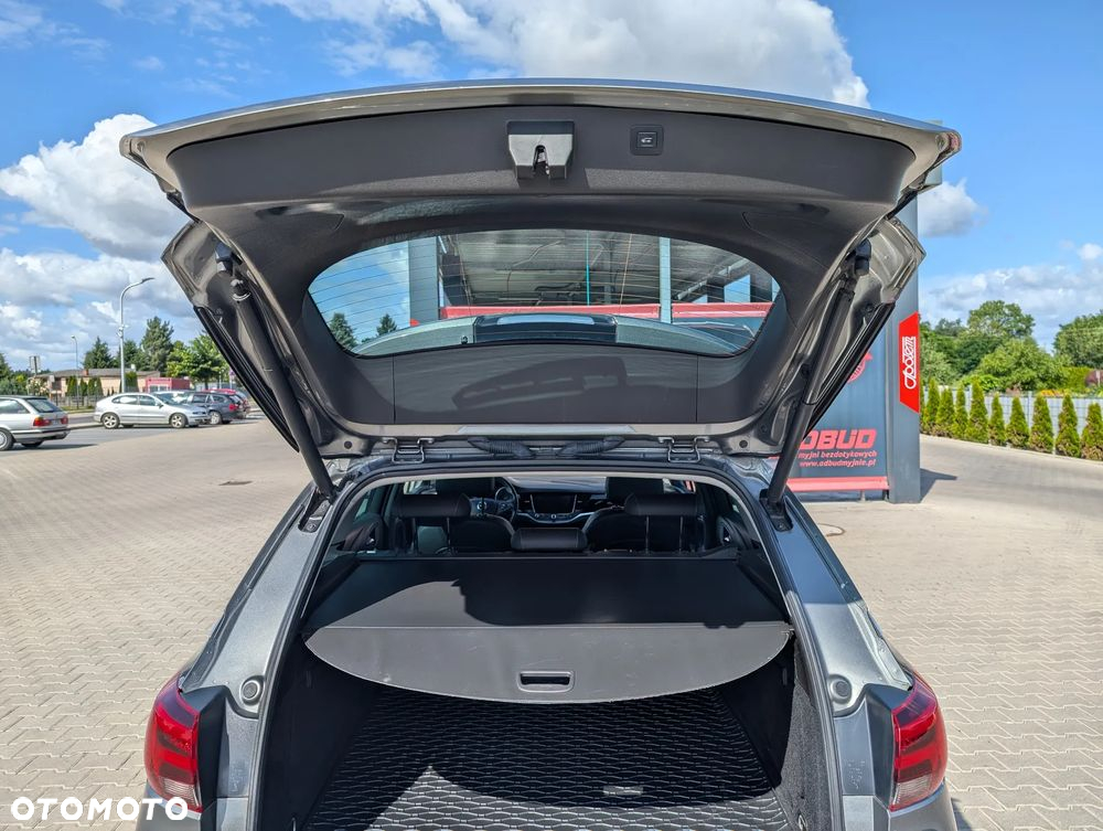 Opel Astra 1.4 Turbo Dynamic - 10