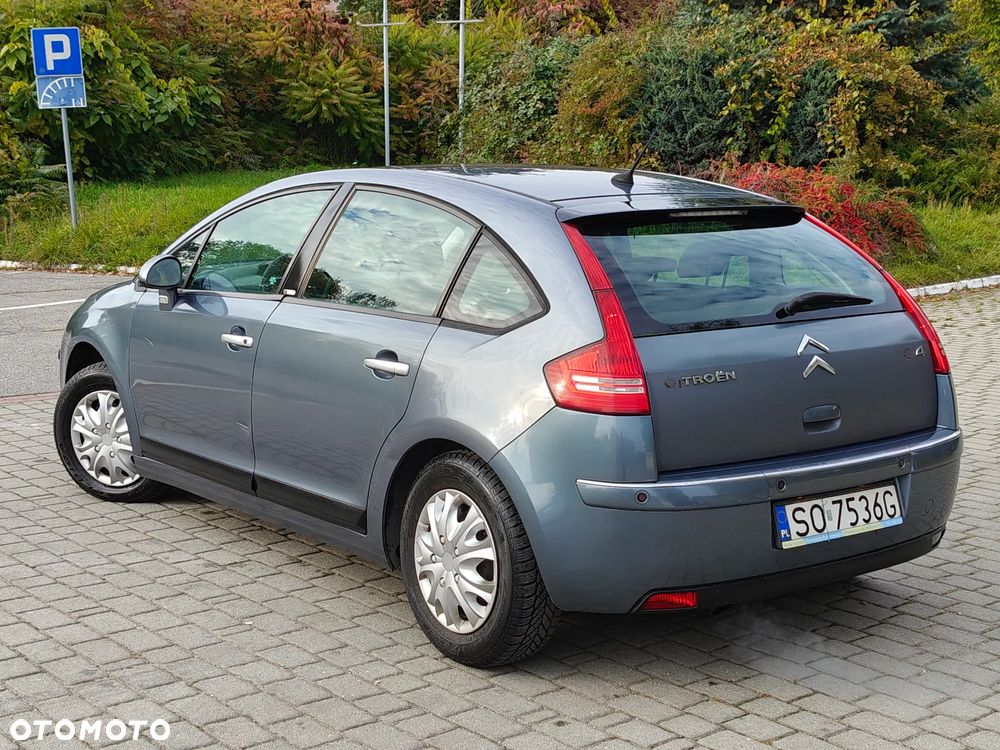 Citroën C4 1.6 HDi FAP Confort - 11