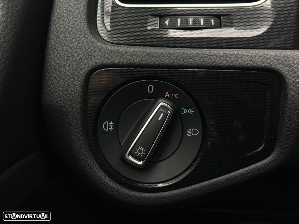 VW Golf GTI BlueMotion - 25