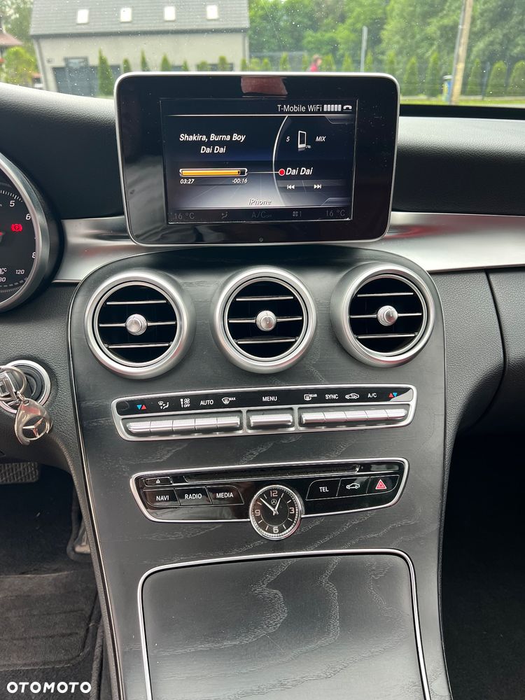 Mercedes-Benz Klasa C 200 4-Matic 7G-TRONIC - 11