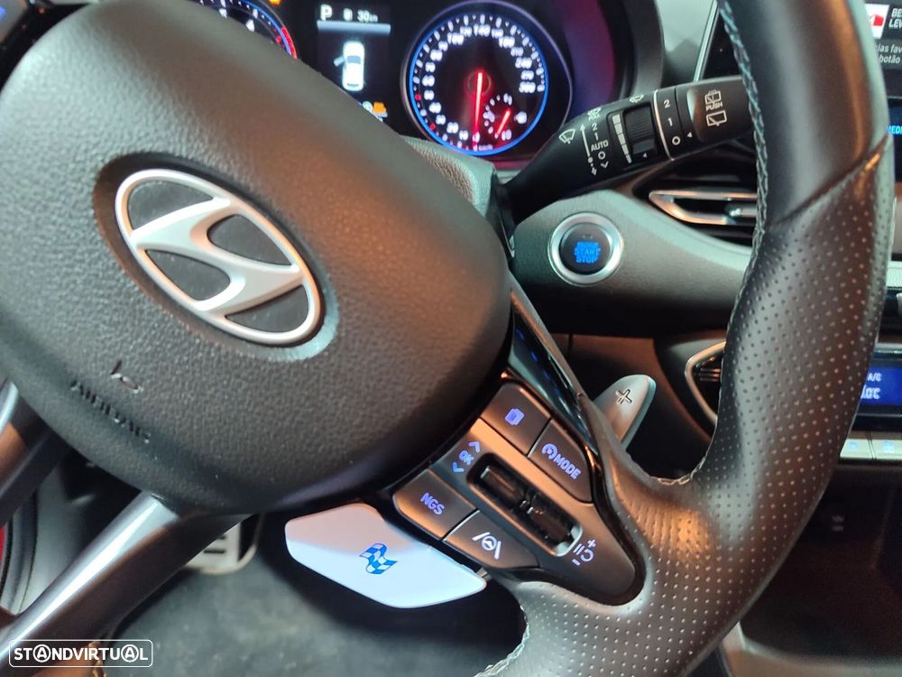 Hyundai i30 N 2.0 T-GDi Pack Performance 8DCT - 33