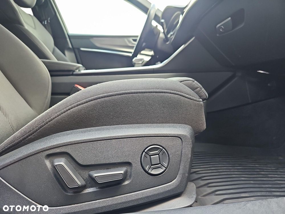 Audi A6 Avant - 26