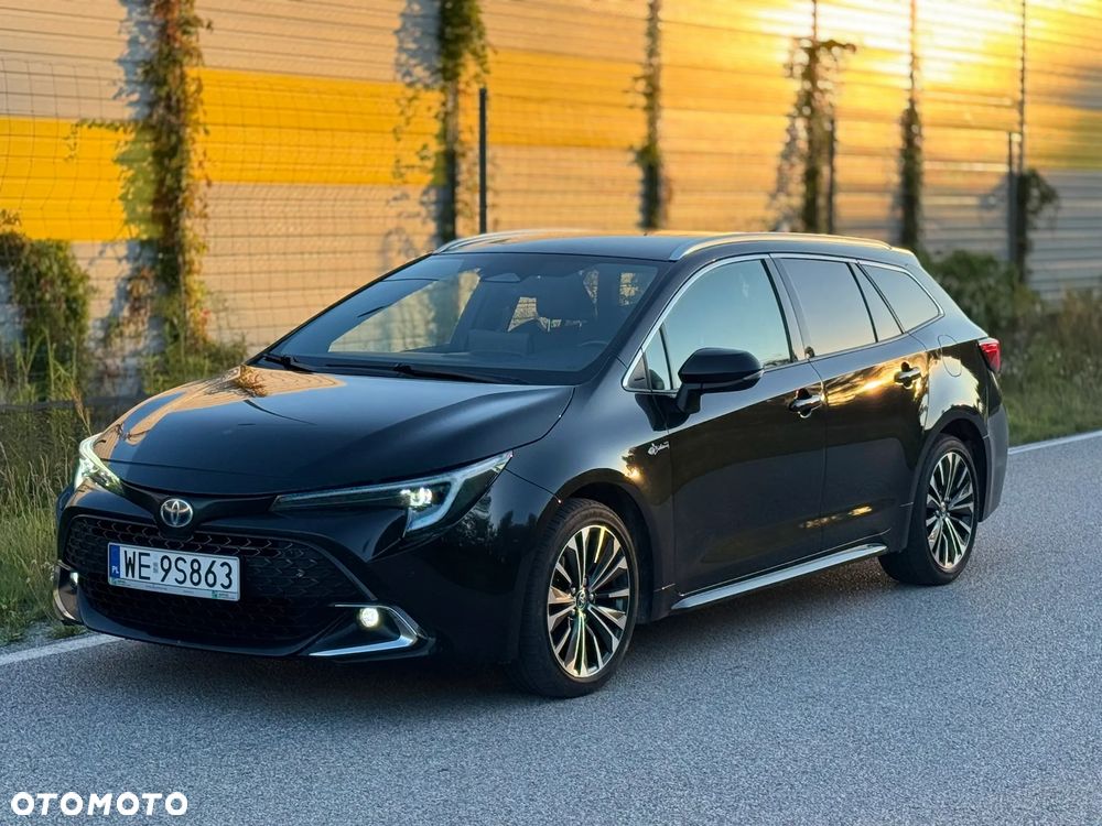 Toyota Corolla 1.8 Hybrid Style - 1