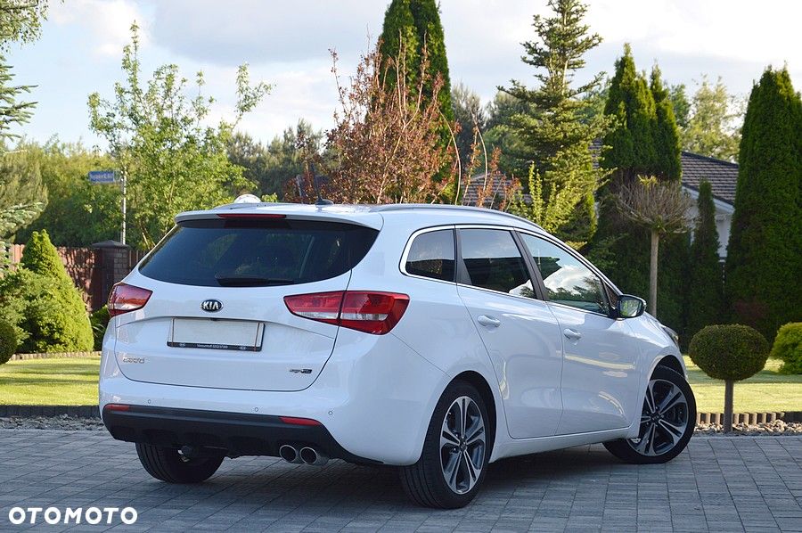 Kia Ceed 1.6 CRDi GT Line DCT - 13